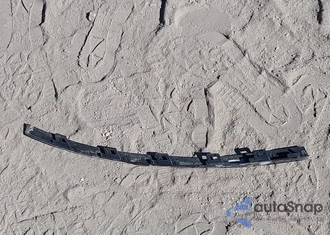 2018 Land Rover Range Rover 5.0L V8 Supercharged z USA, uszkodzony, nr VIN SALGS2RE0JA384577